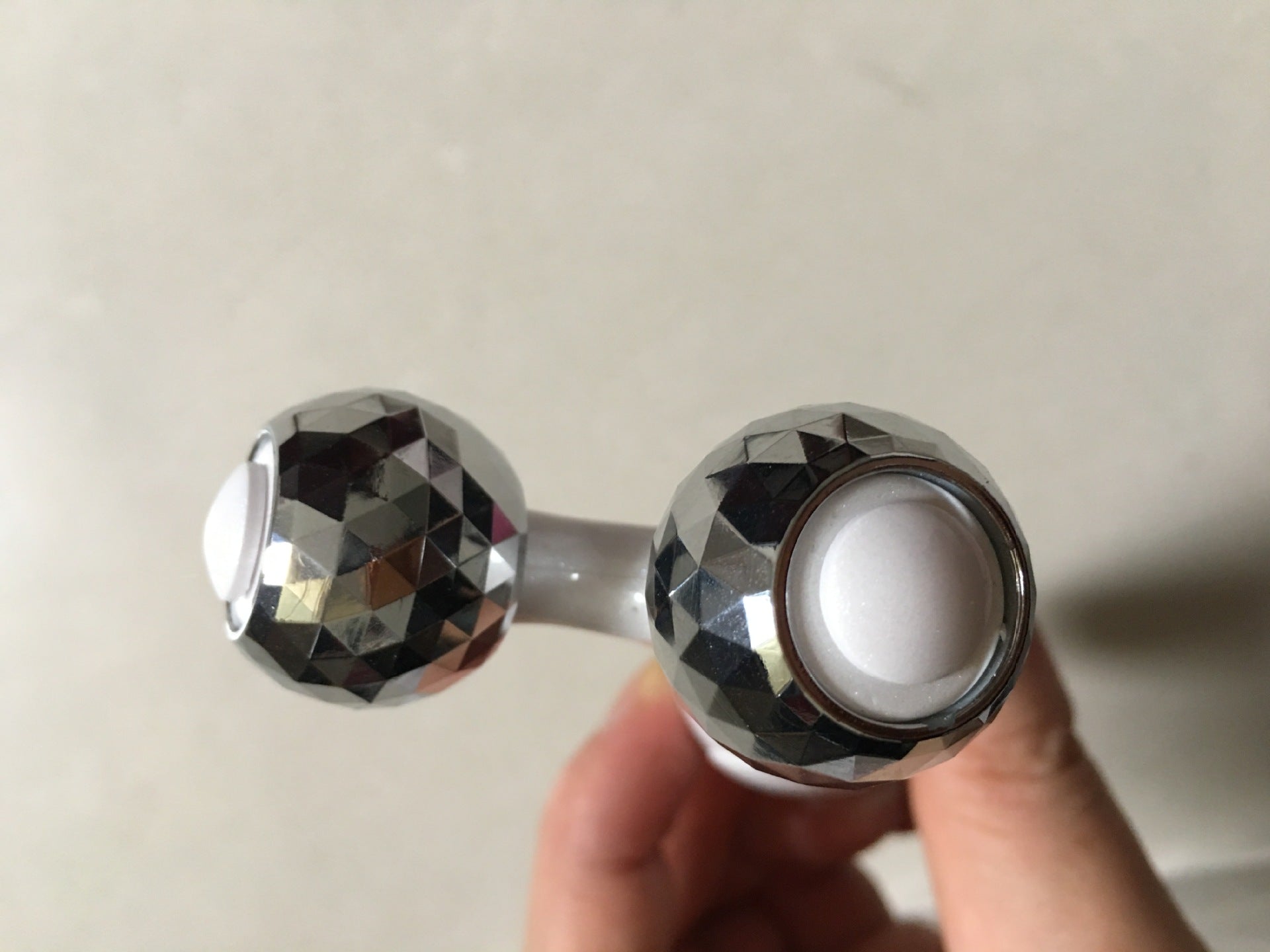 3D electric three-in-one roller face-lifting instrument